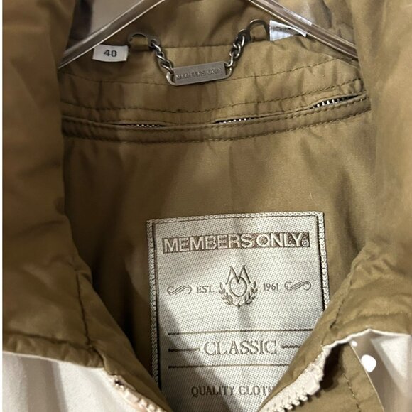 Vintage Beige Members Only‎ Classic Bomber Jacket Men's Size 40 - Picture 3 of 10